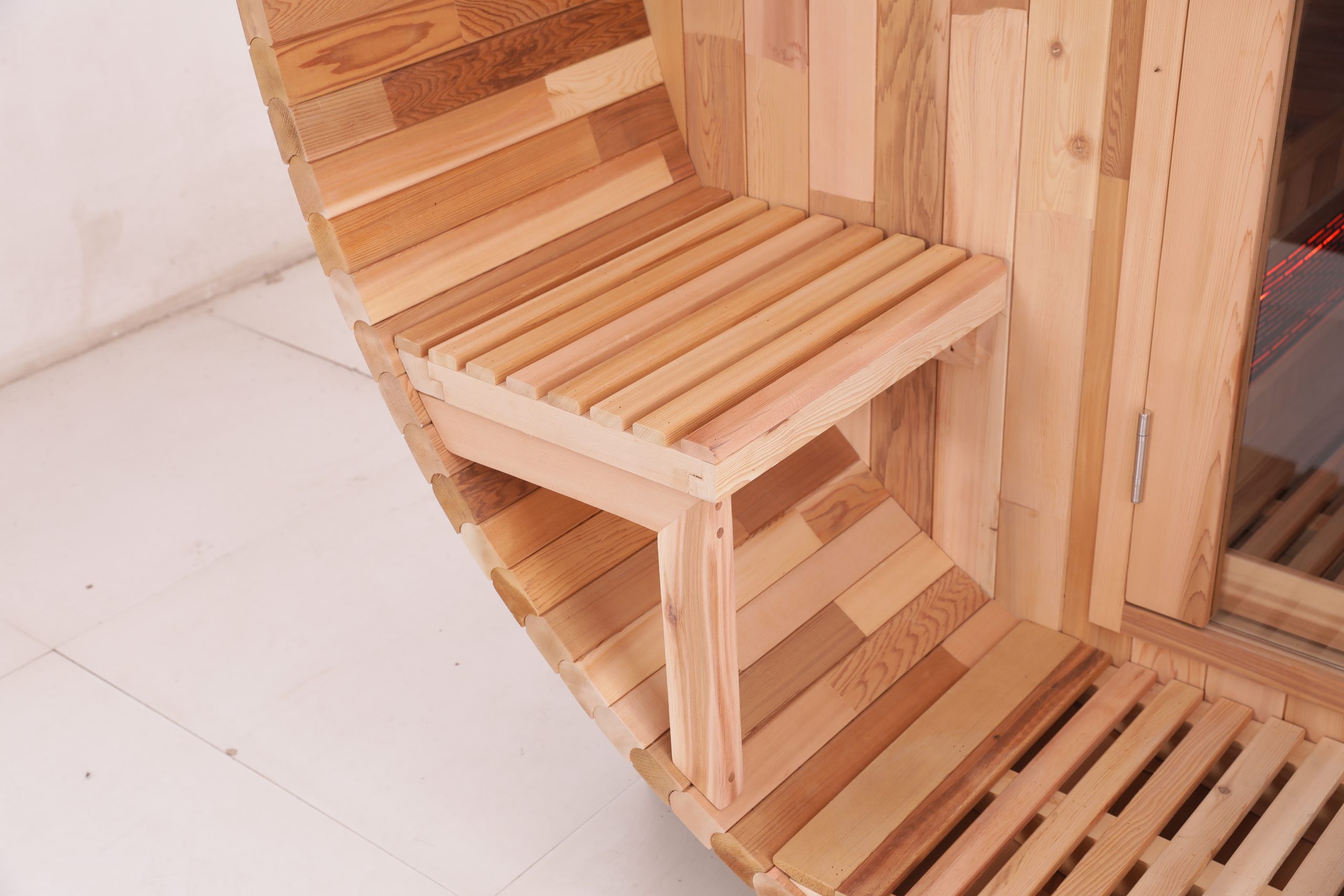 Custom 4 People Capacity Redwood Outdoors Barrel Sauna 002