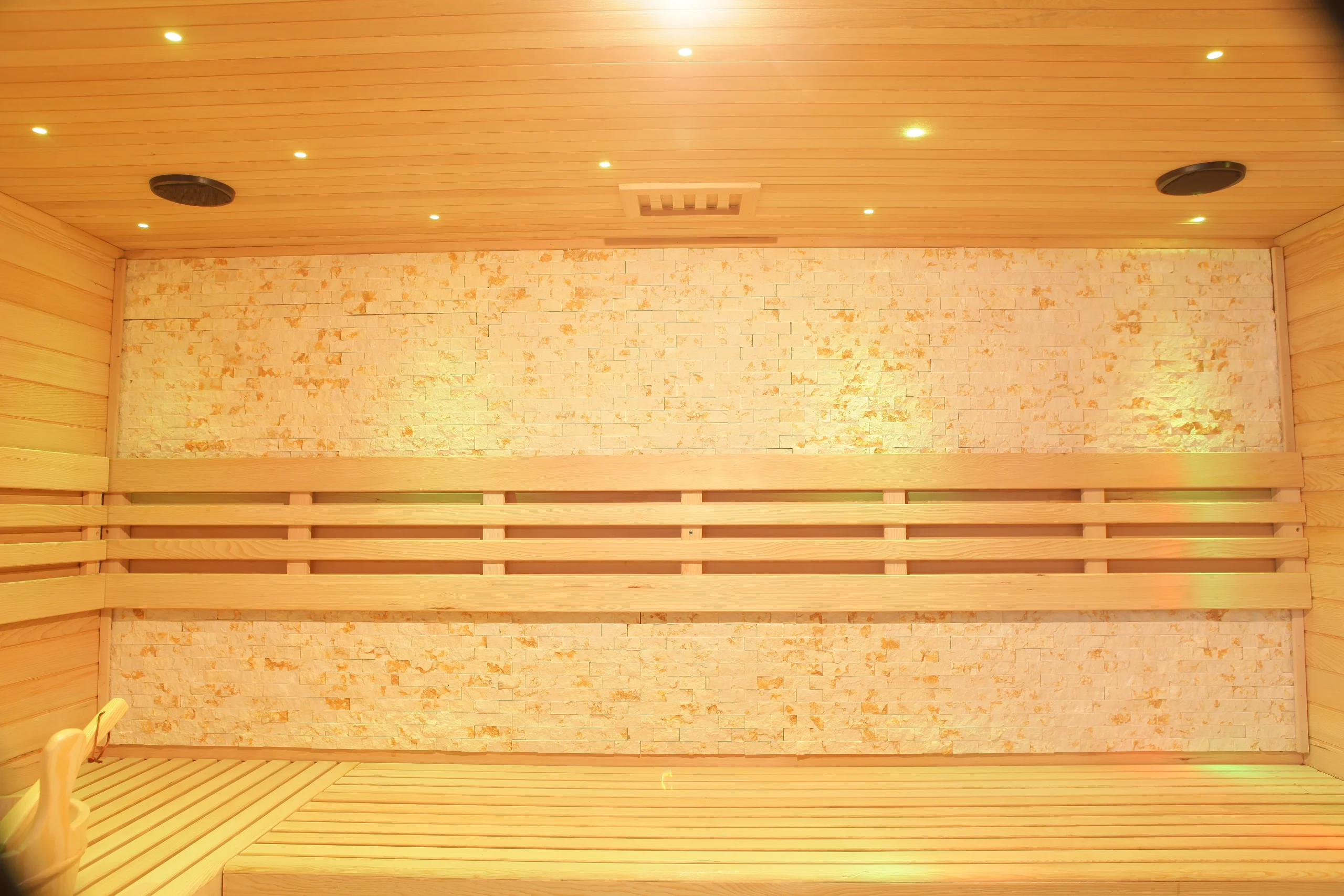 Custom Hemlock Red Cedar Traditional Steam Sauna Factory 002