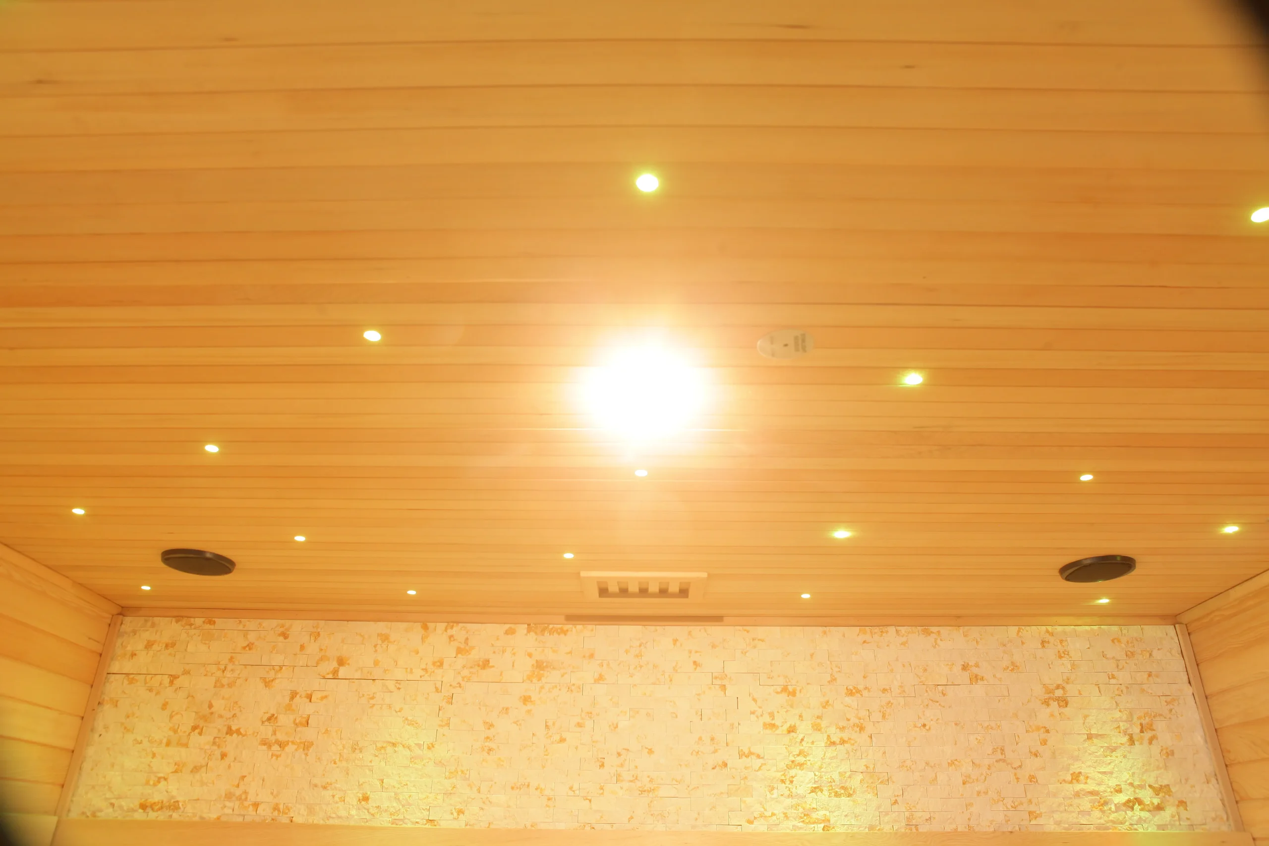 Custom Hemlock Red Cedar Traditional Steam Sauna Factory 003