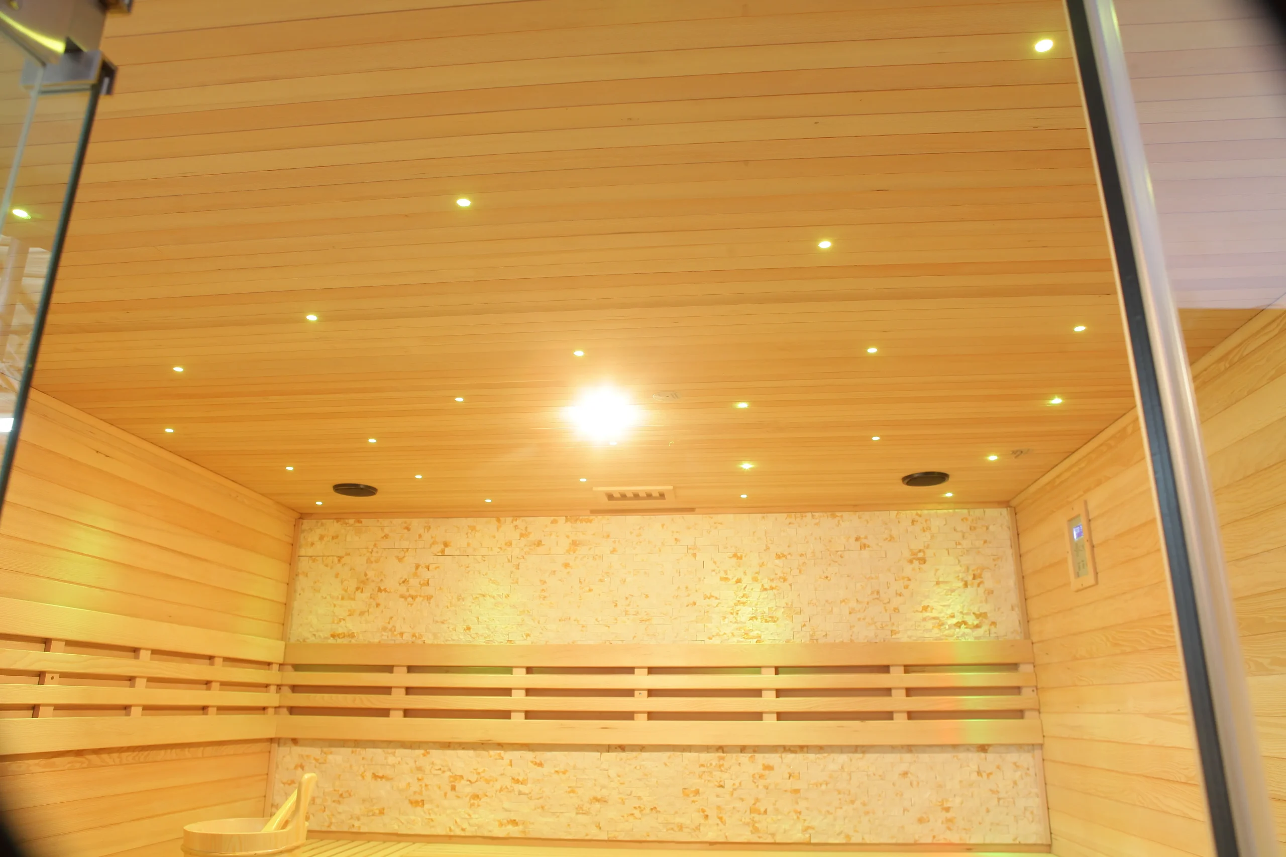 Custom Hemlock Red Cedar Traditional Steam Sauna Factory 007