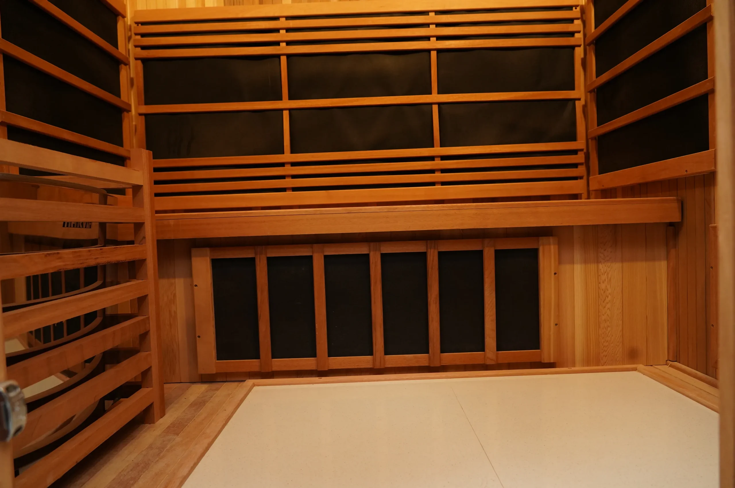 Wholesale 6-Person Outdoor Infrared Sauna Room For Spa 007