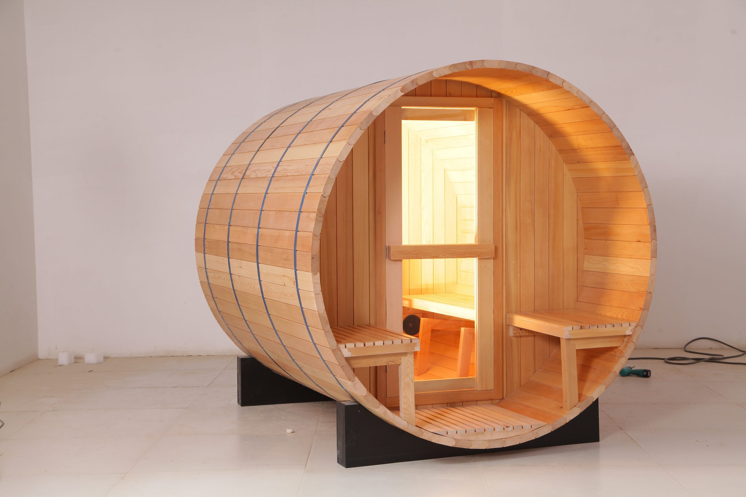 Wholesale Red Cedar Outdoor 2 Person Barrel Sauna Room 11